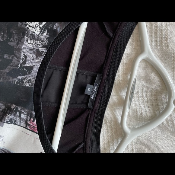 tunic top by Comma. vibrant , modern print. boutique style. size 40 euro equiv - Picture 6 of 7